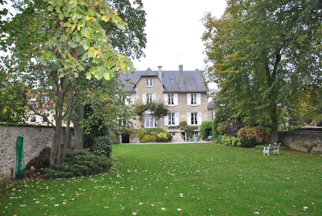  – MASSIF DE ST THIERRY