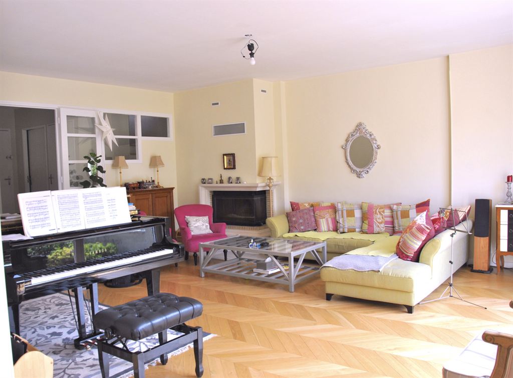  – PROCHE DES éCOLES