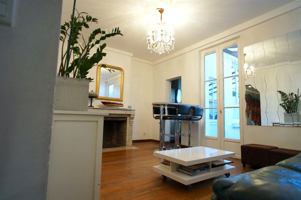  – AMéLIE DOUBLIé