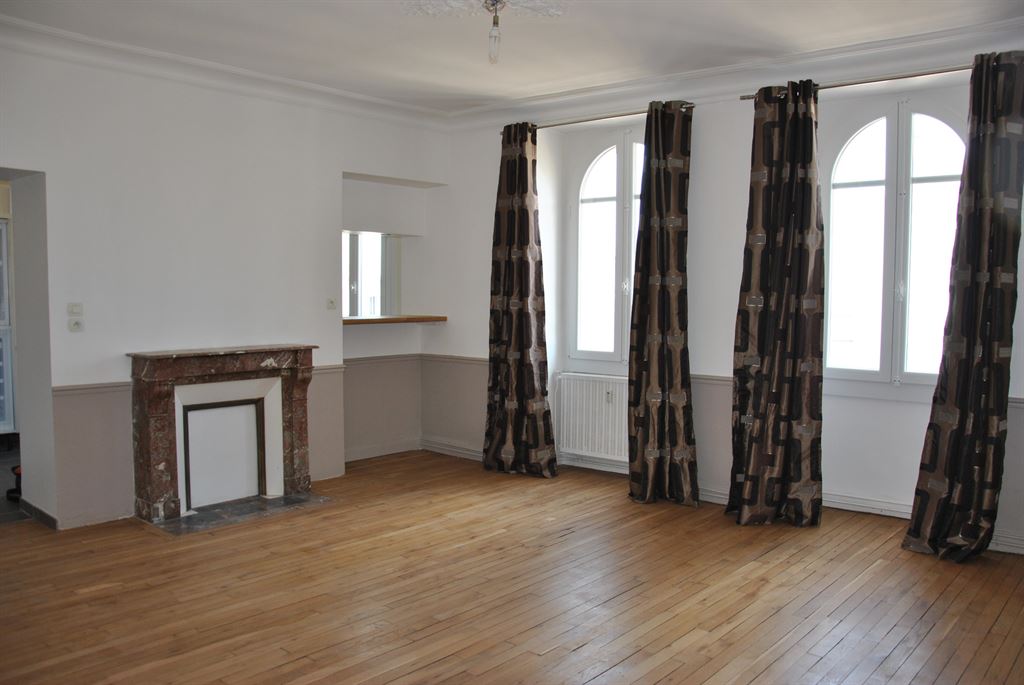 Hyper centre, Talleyrand - Hyper centre